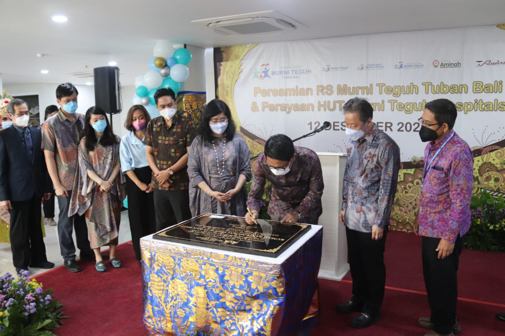 Sekda Adi Arnawa Resmikan RS Murni Teguh Tuban